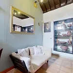 Remarkable 4-bed Villa *