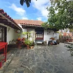 Remarkable 4-bed La Laguna